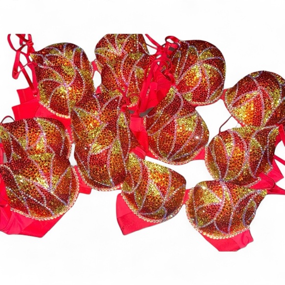 Red Fire Swirls Crystal Rhinestone Classic Glam Bling Bra Top All Sizes New - Picture 2 of 9